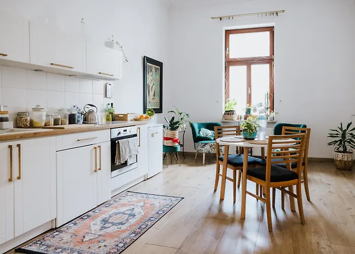 Atticus Apartments
